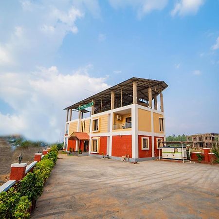 Vrindavan Resort Mahābaleshwar Zewnętrze zdjęcie
