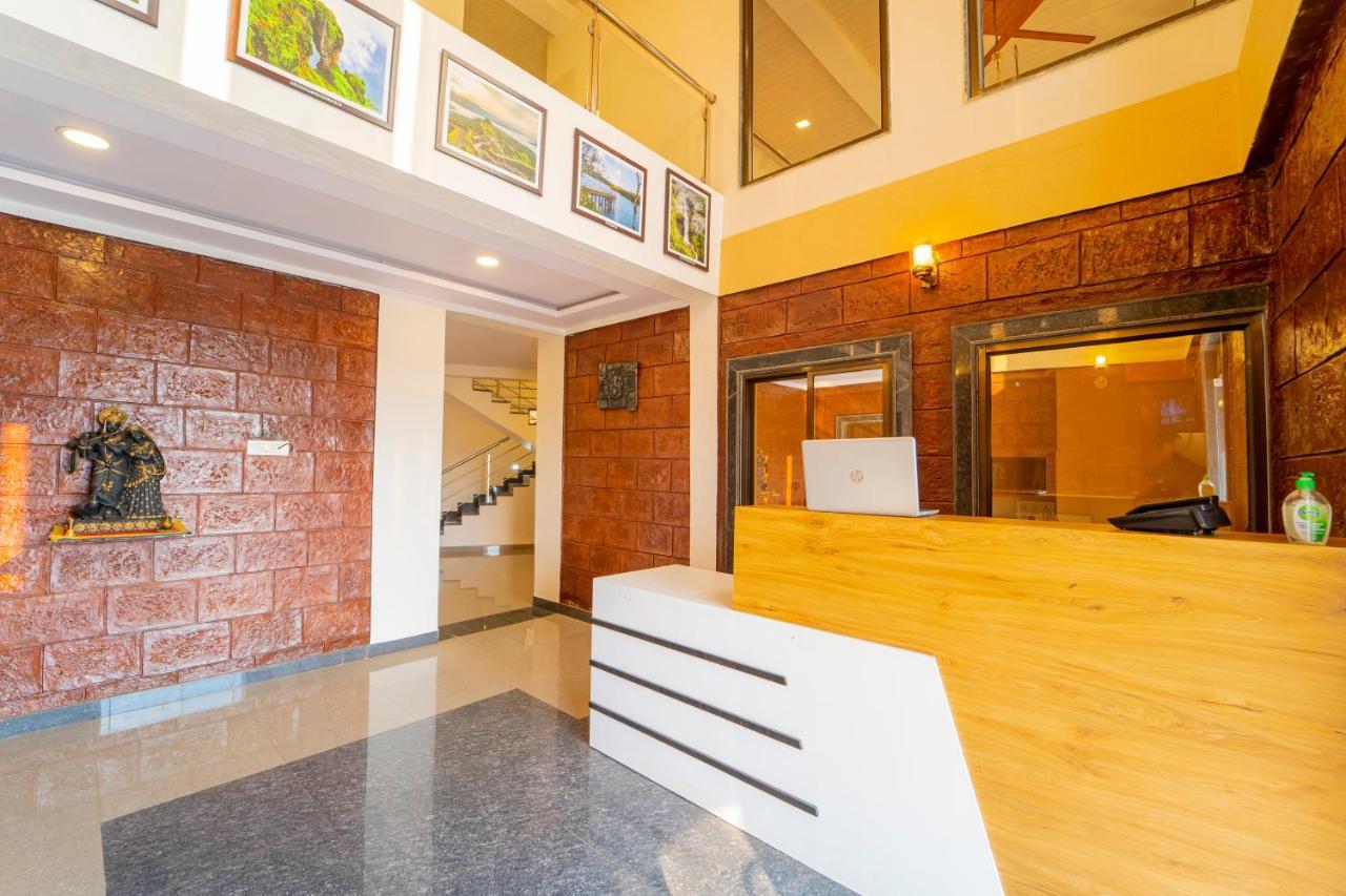 Vrindavan Resort Mahābaleshwar Zewnętrze zdjęcie